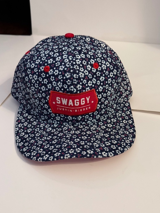 Justin Bieber Accessories - Justin Bieber Swaggy Hat